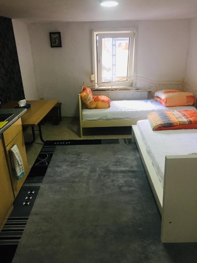 Ferienwohnung, 2 Zimmer, Küche,Bad Staufenberg  Exterior foto